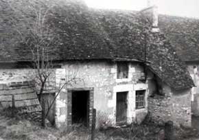 four à pain sur mur gouttereau