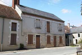 Maison à double logis